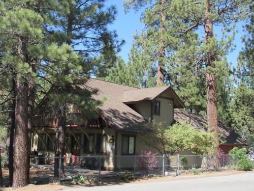 Millers Outpost in Big Bear Lake, USA