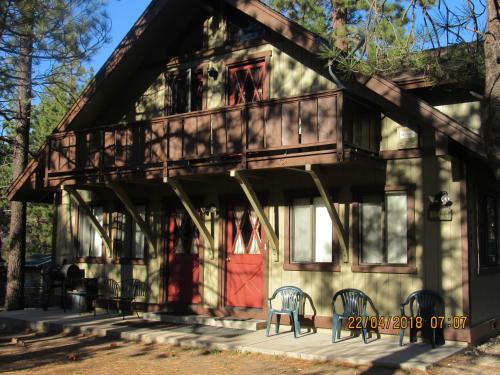 Millers Outpost in Big Bear Lake, USA