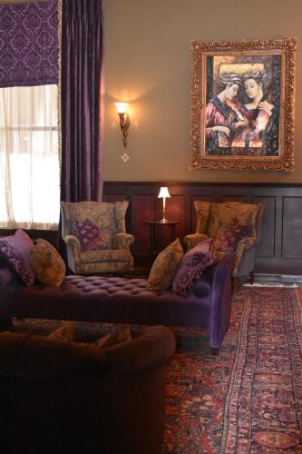 Étterem, The Detroit Club near Fox Színház