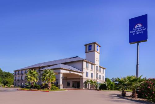 Americas Best Value Inn & Suites-Livingston