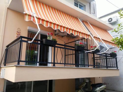  Helios studios and apartments in Limenas