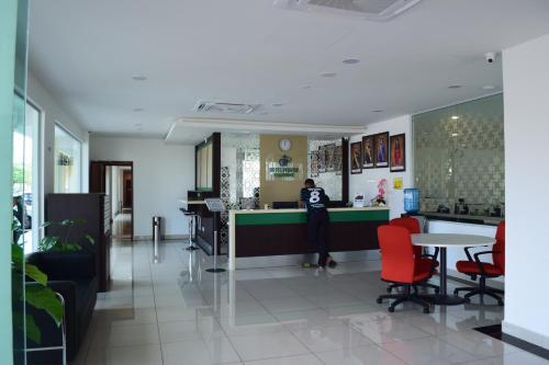 迪沙鲁槟纳瓦尔酒店 迪沙鲁槟纳瓦尔酒店