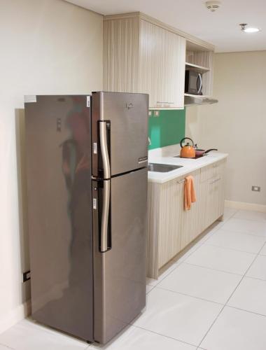 Superior One-Bedroom Suite image 8