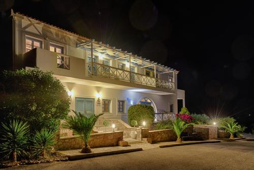  Kythira Golden Resort in Dhiakofti
