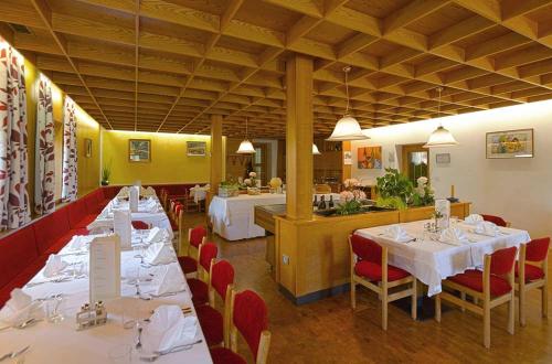 Hotel Rose - image 11
