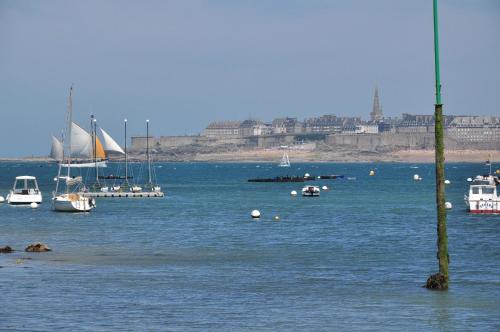 Saint Malo Solidor vue mer BRECEL 1