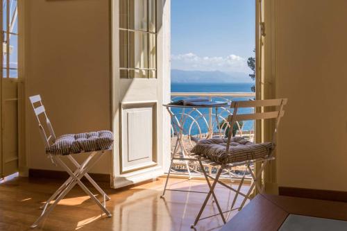  Luxury Seaview Apartment in Corfu Town by CorfuEscapes in Korfu-Stadt