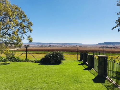 Makoadi Farms Guesthouse Makoadi Farms Guesthouse