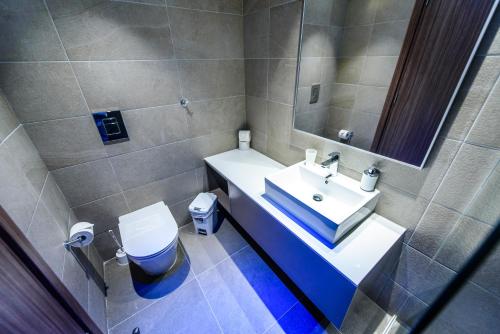 Camera doppia o twin, vista sulla piscina
