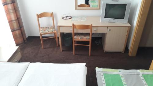 Rooms K - image 12