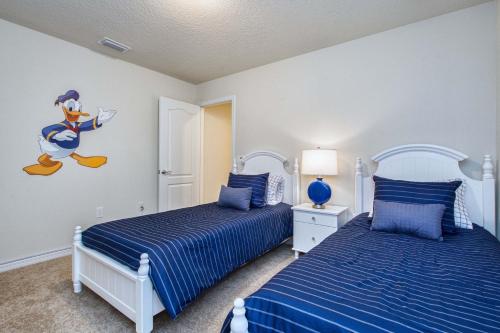 Windsor at Westside-6 Bedrooms House w/pool-3720WW - image 5