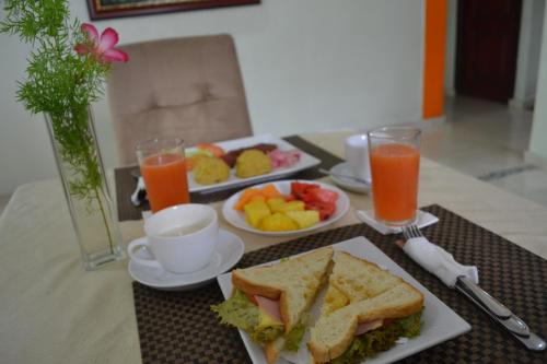 Hotel Renacer