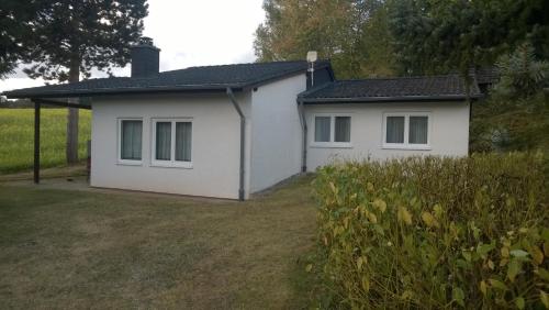 Blick in die Südeifel, Biersdorf (foto 4)