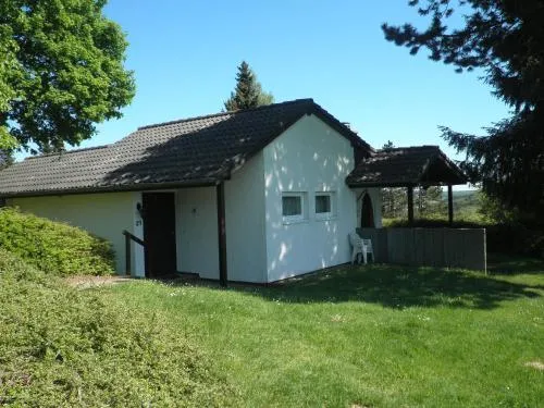 Blick in die Südeifel in Biersdorf, Deutschland