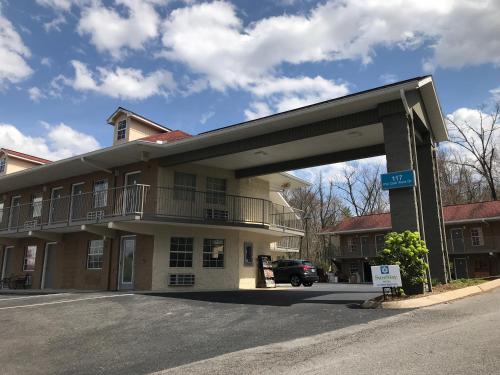 Apple Valley Inn Pigeon Forge – Pigeon Forge, TN