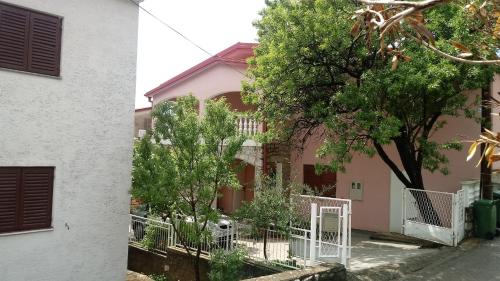  Apartment Domagoj in Starigrad-Paklenica