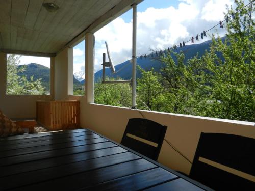 Guest house Katia in Μέστια