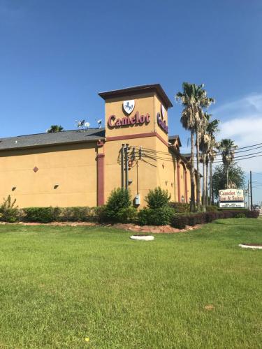 Camelot Inn and Suites in Houston, USA