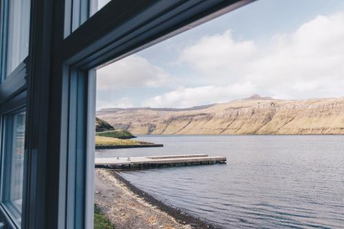 נוף, Boat house in Hósvik (Boat house in Hosvik) in Hósvík