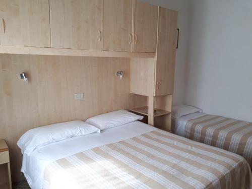 Triple Room image 7