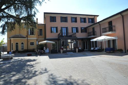 Iekārtas, Albergo Minuetto in Adria (Rovigo)