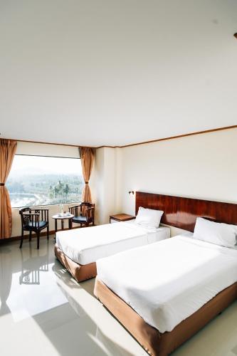 Guestroom, Sinkiat Thani Hotel in Satun