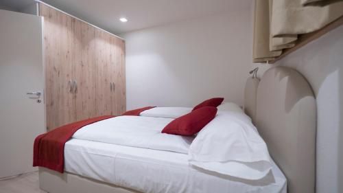 Chalet Tea Da Bondi - image 7