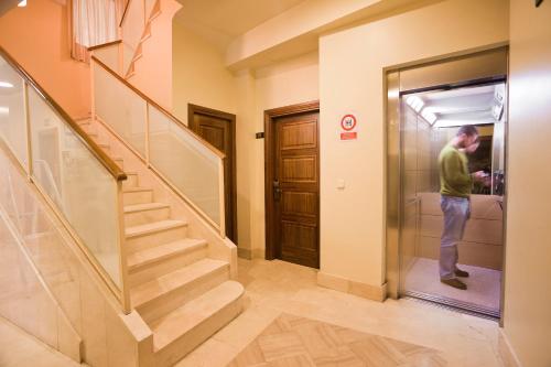 Hotel Granada Centro - image 3