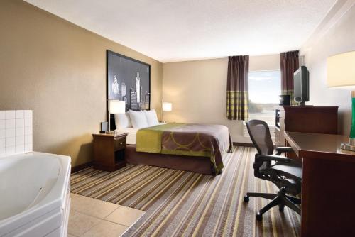 Super 8 By Wyndham Chambersburg I-81