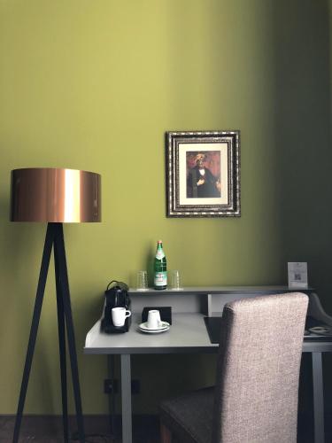 The Ascot Hotel - image 7