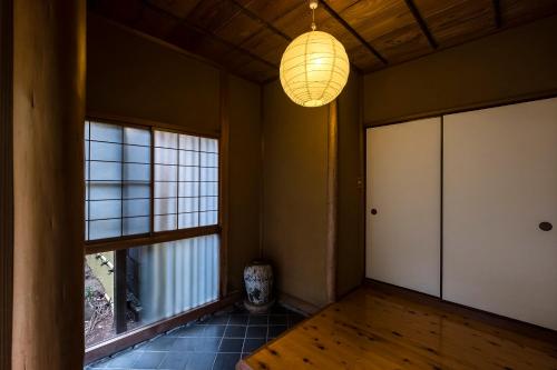 TSUKUSHI -Japanese-Style Room with Hotspring Semi-Open Air Bath image 2
