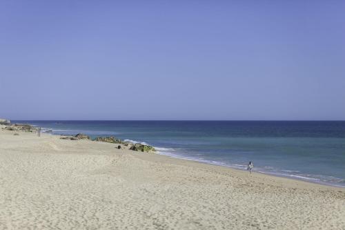 Salgados Beach Villas - image 7