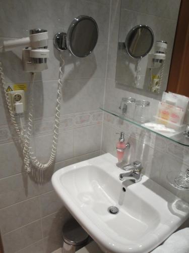 Bathroom, Hotel Trinity near University Hospital Olomouc