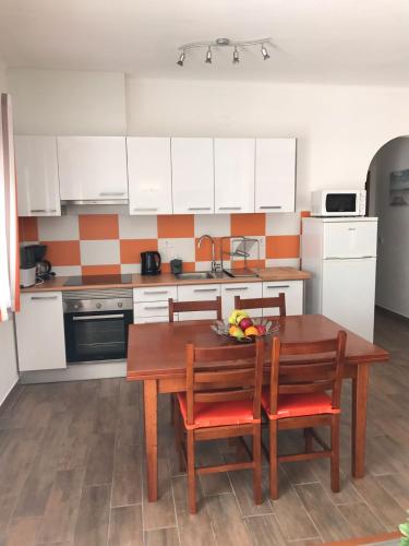 Zesty Orange by ITHOUSE 4