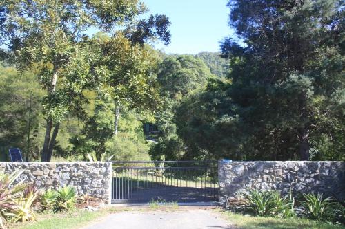 Noosa Hinterland Spectacular Boutique Guesthouse