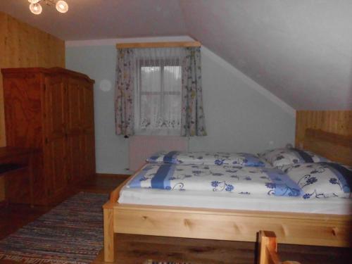 Annas Ferienwohnung, Unterkunft in Rappottenstein