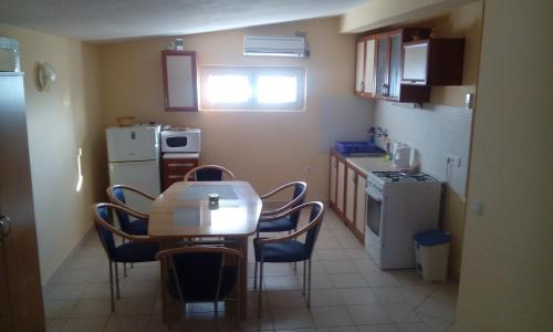  Apartman in Vir