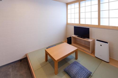 Y's Cabin & Hotel Naha Kokusai Dori Room Type - Japanese-Style Room (2 People)