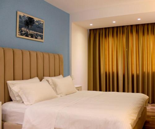 Limani Deluxe Apartments - image 4