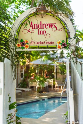 Andrews Inn & Garden Cottages