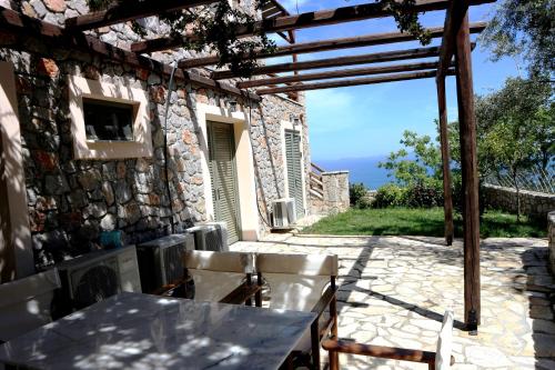 Dio Guesthouses - image 2