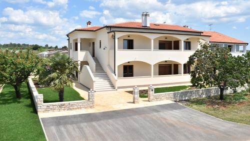  Apartmani Diana, Pension in Novigrad