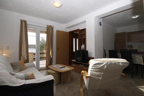Apartments by the sea Krusevo Novigrad - 15408 
