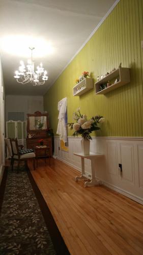 صالة مشتركة/ منطقة التلفزيون, Inn on Frederick in St Andrews
