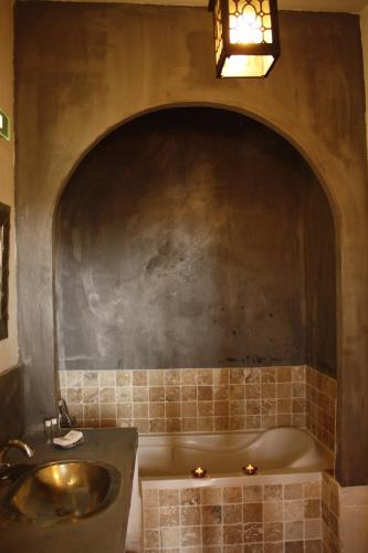 Le Ryad Boutique Hôtel - image 4