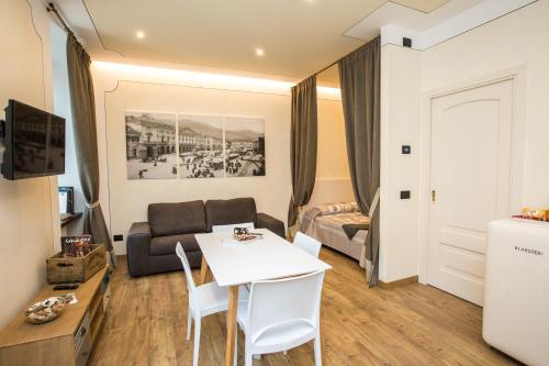 Inn Aosta - La Piazza - image 4