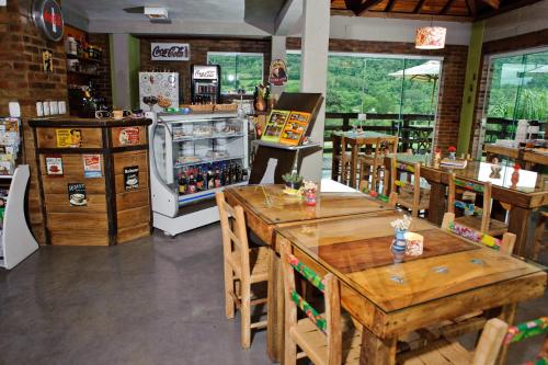 Pub/Lounge, Bina's Haus Pousada, Cafeteria e Atelier in Nova Petrópolis