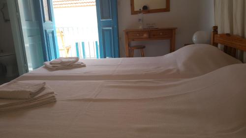 Albatros, Symi (Foto 7)
