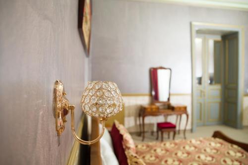 NF Palace Old City Bucharest - image 12