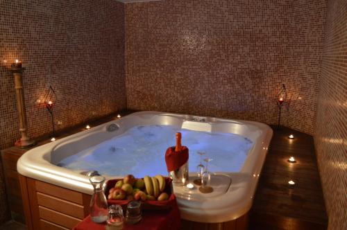 Hot tub, Hotel Medno in Medno